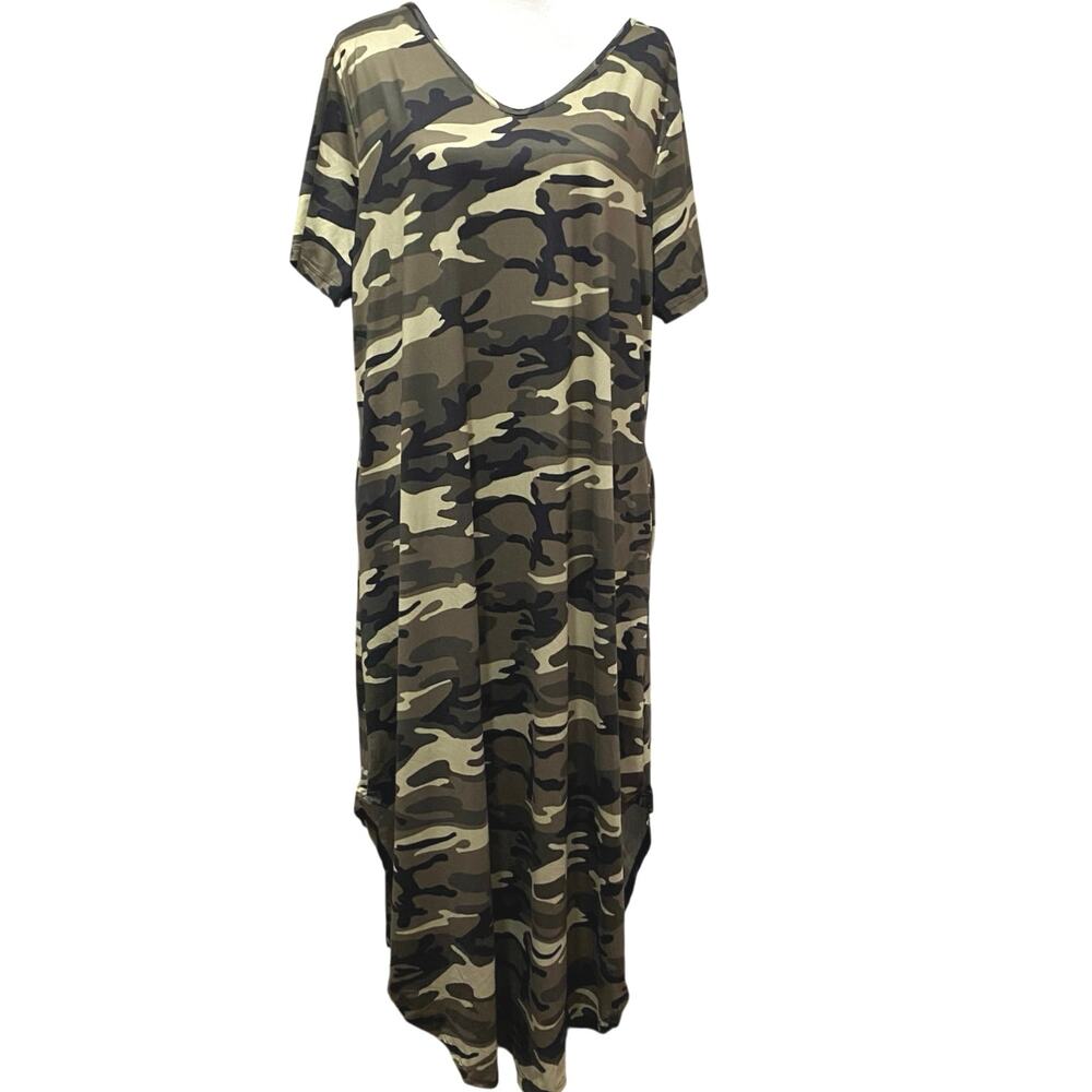 Camo Pattern Maxi Dress Plus Size 1XL Green V-Front and Back Side Splits